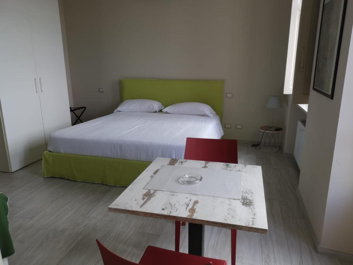 Olivola Apartments Frassinello Екстериор снимка